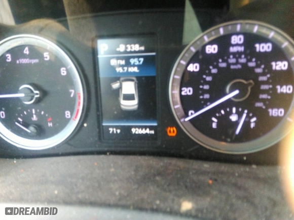 2019 Hyundai Sonata Sport with VIN 5NPE34AF6KH760270, listed as a IAAI auction lot 40956070 with 92,664 mi miles. Bid and sale history available at carsss.com. Image 15.