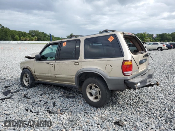 1999 Ford Explorer XLT with VIN 1FMZU32P7XUC32052, listed as a Copart auction lot 62865285 with 240,665 mi miles and Non repairable. Bid and sale history available at DreamBid. Image 2.