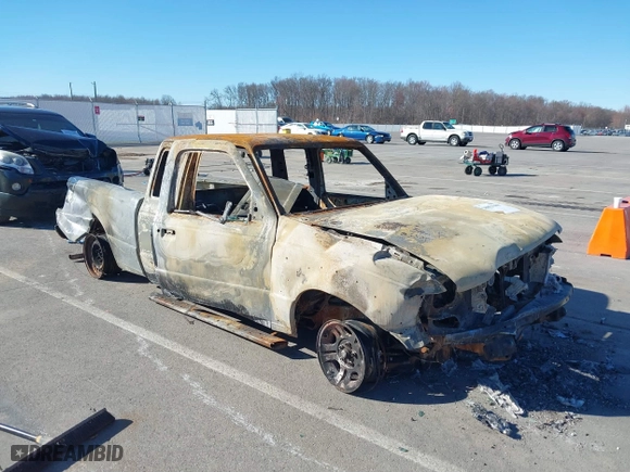 2010 Ford Ranger XL with VIN 1FTKR1EE4APA10516, listed as a IAAI auction lot 38851688 with 1 mi miles. Bid and sale history available at carsss.com. Image 1.