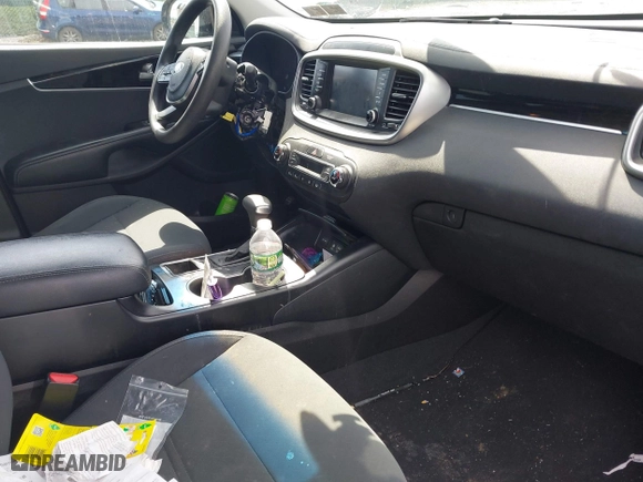 2019 Kia Sorento S V6 with VIN 5XYPGDA59KG508363, listed as a IAAI auction lot 41937863 with 52,308 mi miles. Bid and sale history available at carsss.com. Image 5.