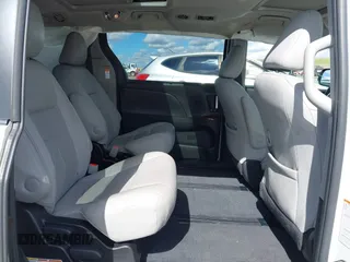 2016 Toyota Sienna Ltd with VIN 5TDDK3DC3GS144473, listed as a IAAI auction lot 41681218 with 32,080 mi miles. Bid and sale history available at carsss.com. Image 8.