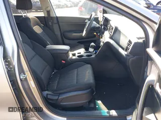 2022 Kia Sportage LX with VIN KNDPM3AC7N7980550, listed as a IAAI auction lot 41786557 with 60,943 mi miles. Bid and sale history available at carsss.com. Image 5.