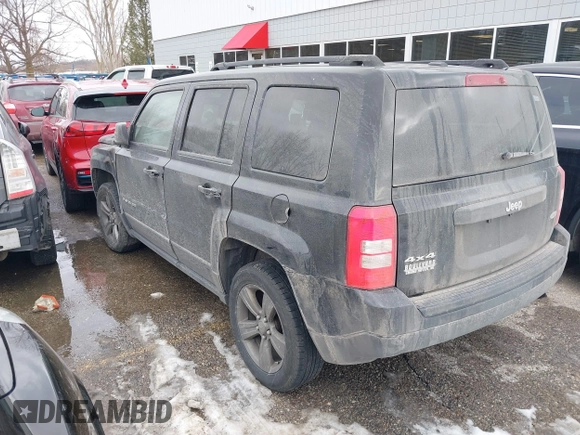 2015 Jeep Patriot High Altitude with VIN 1C4NJRFB0FD272338, listed as a IAAI auction lot 41448363 with 131,170 mi miles and . Bid and sale history available at carsss.com. Image 3.