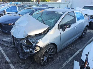 2020 Toyota Corolla SE with VIN 5YFS4RCE2LP029454, listed as a Copart auction lot 44923875 with 0 mi miles and Salvage Title. Bid and sale history available at carsss.com. Image 1.