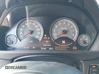 2015 BMW M4 z VIN WBS3R9C57FK334921, wystawiony jako IAAI lot #41869773 z przebiegiem 107 058 mil mil oraz . Historia ofert i sprzedaży dostępna na DreamBid. Obrazek 7.