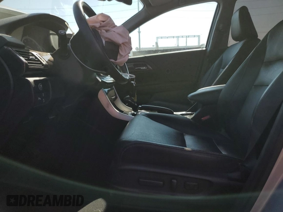 2017 Honda Accord Touring with VIN 1HGCR3F91HA016581, listed as a Copart auction lot 60517085 with 99,182 mi miles and Salvage title. Bid and sale history available at DreamBid. Image 7.