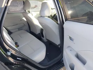 2025 Hyundai Kona SE with VIN KM8HACAB5SU213115, listed as a IAAI auction lot 41535505 with 4,906 mi miles. Bid and sale history available at carsss.com. Image 8.