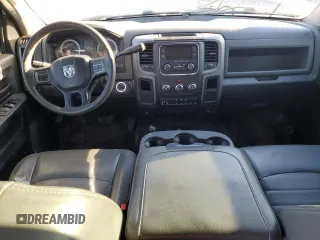 2017 Ram 4500 z VIN 3C7WRLEL6HG782805, wystawiony jako Copart lot #45940425 z przebiegiem Nie podano mil oraz Szkoda całkowita • Salvage title. Historia ofert i sprzedaży dostępna na DreamBid. Obrazek 8.