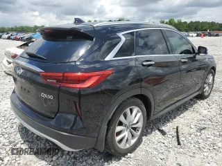 2019 Infiniti QX50 Essential with VIN 3PCAJ5M33KF116266, listed as a Copart auction lot 59537885 with 88,660 mi miles and Salvage title. Bid and sale history available at DreamBid. Image 3.