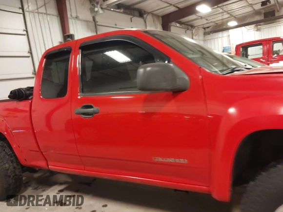 2004 Chevrolet Colorado LS Z71 with VIN 1GCDT196848217020, listed as a IAAI auction lot 41353113 with 179,195 mi miles. Bid and sale history available at carsss.com. Image 14.
