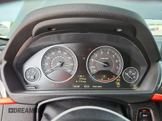 2014 BMW 4 Series 435i с VIN WBA3R1C53EK192619, выставлен на аукционе Copart как лот 58564835 с пробегом 143 439 миль миль и Списание • Salvage title. История ставок и продаж доступна на DreamBid. Изображение 9.