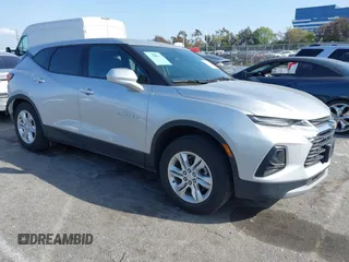 2022 Chevrolet Blazer LT z VIN 3GNKBCR43NS117167, wystawiony jako IAAI lot #41916717 z przebiegiem 11 188 mil mil oraz . Historia ofert i sprzedaży dostępna na DreamBid. Obrazek 1.