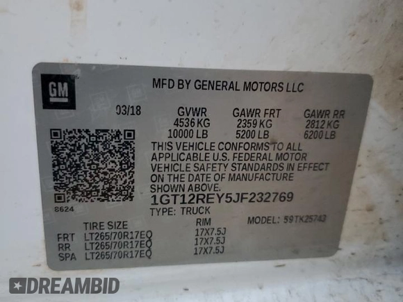 2018 GMC Sierra 2500HD z VIN 1GT12REY5JF232769, wystawiony jako Copart lot #82141064 z przebiegiem Nie podano mil oraz Szkoda całkowita • Salvage title. Historia ofert i sprzedaży dostępna na DreamBid. Obrazek 14.