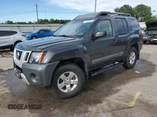 2013 Nissan Xterra S z VIN 5N1AN0NW9DN821198, wystawiony jako Copart lot #57106515 z przebiegiem 114 930 mil mil oraz Szkoda całkowita • Salvage title. Historia ofert i sprzedaży dostępna na DreamBid. Obrazek 1.