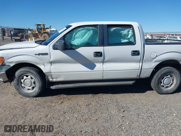 2011 Ford F-150 XL with VIN 1FTFW1EFXBKD38492, listed as a IAAI auction lot 40785831 with 222,356 mi miles. Bid and sale history available at carsss.com. Image 6.