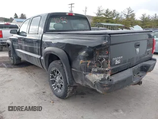 2011 Ram Dakota Bighorn/Lonestar with VIN 1D7RW3GK6BS611095, listed as a IAAI auction lot 41433067 with 137,638 mi miles. Bid and sale history available at carsss.com. Image 6.