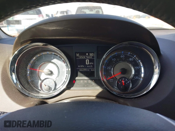 2013 Chrysler Town & Country Touring with VIN 2C4RC1BG5DR539501, listed as a IAAI auction lot 41828569 with 166,394 mi miles. Bid and sale history available at carsss.com. Image 7.