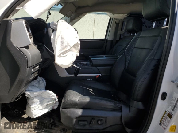 2022 Toyota Tundra Limited z VIN 5TFJA5DB9NX018019, wystawiony jako Copart lot #52607235 z przebiegiem 31 692 mil mil oraz Szkoda całkowita • Salvage title. Historia ofert i sprzedaży dostępna na DreamBid. Obrazek 7.