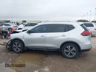 2017 Nissan Rogue SL с VIN 5N1AT2MTXHC887379, выставлен на аукционе IAAI как лот 41559233 с пробегом 205 973 миль миль и . История ставок и продаж доступна на DreamBid. Изображение 14.