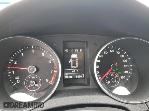 2012 Volkswagen Golf w/Conv & Sunroof z VIN WVWDB7AJ5CW165216, wystawiony jako Copart lot #84391624 z przebiegiem 38 886 mil mil oraz Szkoda całkowita • Salvage title. Historia ofert i sprzedaży dostępna na DreamBid. Obrazek 9.