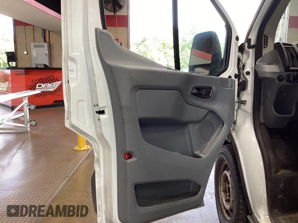 2018 Ford Transit with VIN 1FTBW2ZM8JKA77066, listed as a IAAI auction lot 42642396 with 215,234 mi miles and . Bid and sale history available at DreamBid. Image 18.