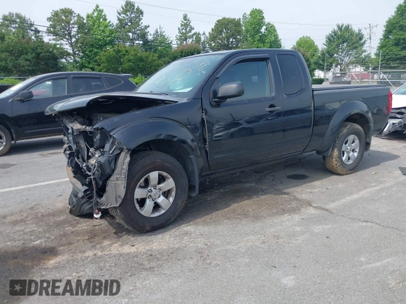 2013 Nissan Frontier SV z VIN 1N6AD0CW1DN754989, wystawiony jako IAAI lot #42277147 z przebiegiem 126 953 mil mil oraz . Historia ofert i sprzedaży dostępna na DreamBid. Obrazek 2.