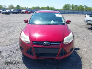 2014 Ford Focus SE with VIN 1FADP3F22EL171416, listed as a IAAI auction lot 41982150 with 130,782 mi miles. Bid and sale history available at carsss.com. Image 12.
