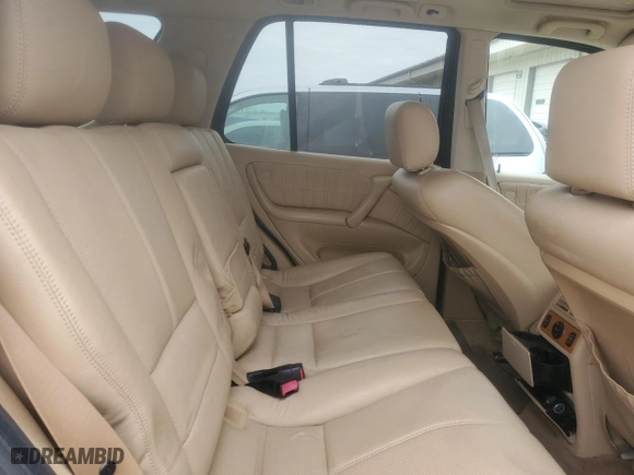 2005 Mercedes-Benz M-Class 3.7L with VIN 4JGAB57E35A557978, listed as a Copart auction lot 44210615 with 176,598 mi miles and Salvage Title. Bid and sale history available at carsss.com. Image 12.