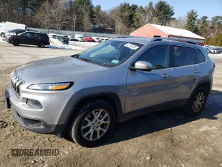 2015 Jeep Cherokee North with VIN 1C4PJMCB3FW702903, listed as a Copart auction lot 43184835 with 152,059 mi miles and Clean Title. Bid and sale history available at carsss.com. Image 1.