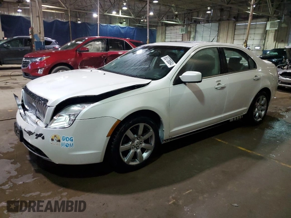 2010 Mercury Milan Premier z VIN 3MEHM0CG1AR660838, wystawiony jako Copart lot #86378684 z przebiegiem 92 719 mil mil oraz Tytuł czysty. Historia ofert i sprzedaży dostępna na DreamBid. Obrazek 1.