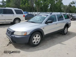 2006 Volvo XC70 with VIN YV4SZ592661218654, listed as a Copart auction lot 52186095 with 150,427 mi miles and Salvage Title. Bid and sale history available at carsss.com. Image 1.