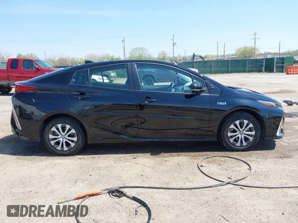 2021 Toyota Prius LE с VIN JTDKAMFP5M3187029, выставлен на аукционе IAAI как лот 41985248 с пробегом 16 419 миль миль и . История ставок и продаж доступна на DreamBid. Изображение 13.
