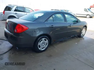 2007 Pontiac G6 1SV Value Leader with VIN 1G2ZF58B674177975, listed as a IAAI auction lot 41900661 with 188,500 mi miles and . Bid and sale history available at carsss.com. Image 4.