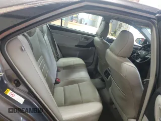 2017 Toyota Camry XLE z VIN 4T1BF1FK3HU699131, wystawiony jako Copart lot #58820105 z przebiegiem 80 344 mil mil oraz Szkoda całkowita • Salvage title. Historia ofert i sprzedaży dostępna na DreamBid. Obrazek 10.