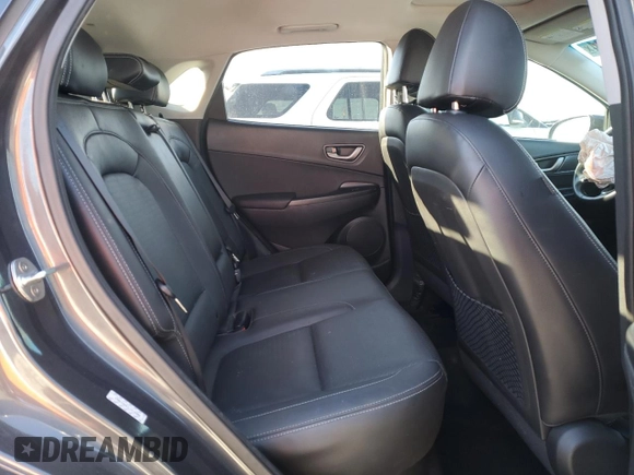 2020 Hyundai Kona Limited with VIN KM8K33A51LU416806, listed as a Copart auction lot 82025224 with 118,646 mi miles and Non Repairable. Bid and sale history available at carsss.com. Image 11.