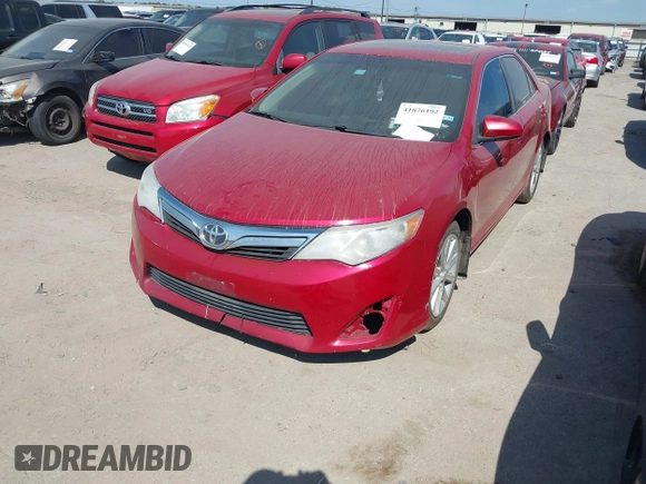 2014 Toyota Camry SE with VIN 4T1BK1FK8EU547143, listed as a IAAI auction lot 41876192 with 209,535 mi miles. Bid and sale history available at carsss.com. Image 17.