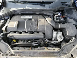 2015 Volvo XC60 T6 Platinum with VIN YV4902RVXF2705058, listed as a Copart auction lot 43627335 with 84,406 mi miles and Salvage Title. Bid and sale history available at carsss.com. Image 14.