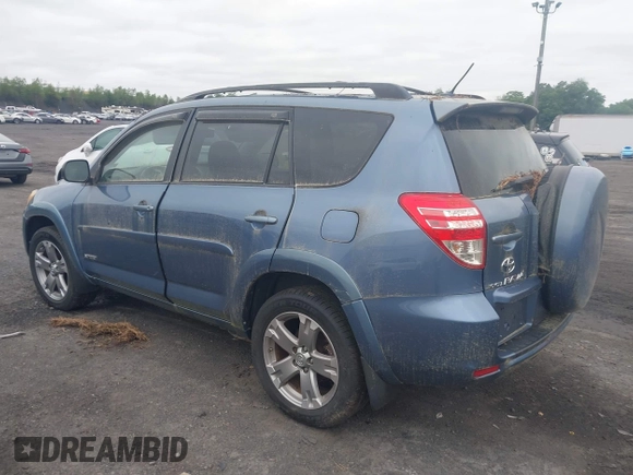 2009 Toyota RAV4 Sport with VIN JTMBF32V99D014423, listed as a IAAI auction lot 42604946 with 164,190 mi miles and . Bid and sale history available at DreamBid. Image 3.