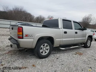 2006 GMC Sierra 1500 SLT with VIN 2GTEK13T461169155, listed as a Copart auction lot 43598585 with 205,608 mi miles and Salvage Title. Bid and sale history available at carsss.com. Image 3.