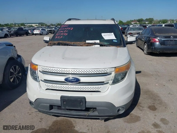 2014 Ford Explorer Limited with VIN 1FM5K8F88EGA74451, listed as a IAAI auction lot 41979233 with 146,436 mi miles. Bid and sale history available at carsss.com. Image 12.