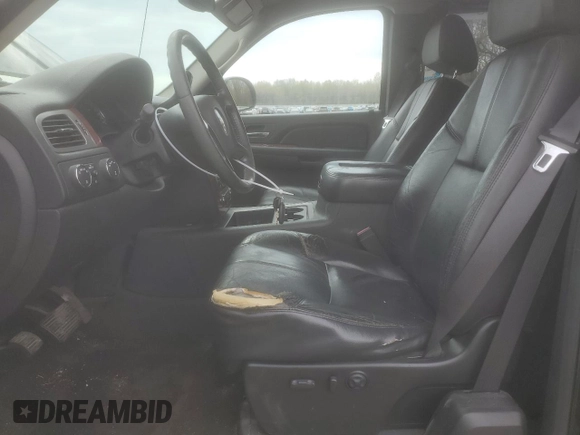 2008 Chevrolet Silverado 1500 LTZ with VIN 2GCEK19J981240990, listed as a Copart auction lot 53208325 with 194,451 mi miles and Salvage Title. Bid and sale history available at DreamBid. Image 7.