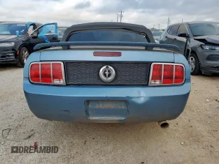 2005 Ford Mustang Deluxe z VIN 1ZVFT84N855220533, wystawiony jako Copart lot #58666635 z przebiegiem 169 200 mil mil oraz Czysty tytuł • Clean title. Historia ofert i sprzedaży dostępna na DreamBid. Obrazek 6.