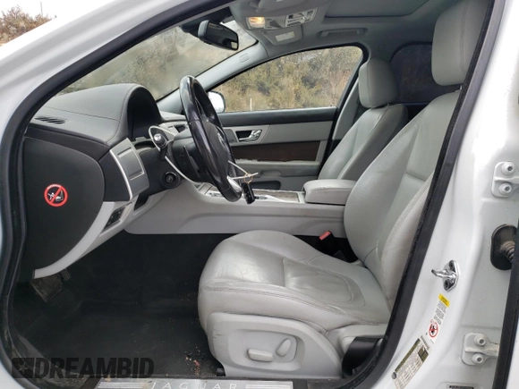 2013 Jaguar XF V6 SC with VIN SAJWJ0EFXD8S80460, listed as a Copart auction lot 81406734 with 122,972 mi miles and Salvage Title. Bid and sale history available at carsss.com. Image 7.