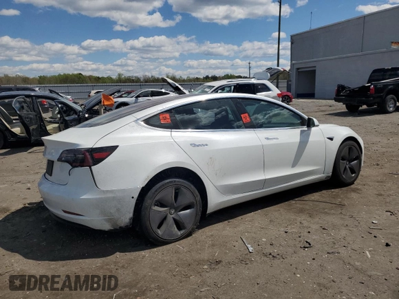 2018 Tesla Model 3 Long Range Battery z VIN 5YJ3E1EA2JF162673, wystawiony jako Copart lot #53495805 z przebiegiem 71 481 mil mil oraz Szkoda całkowita • Salvage title. Historia ofert i sprzedaży dostępna na DreamBid. Obrazek 3.
