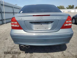 2004 Mercedes-Benz C 230 Kompressor with VIN WDBRF40J84F483289, listed as a Copart auction lot 60732195 with 109,846 mi miles and Clean title. Bid and sale history available at DreamBid. Image 6.