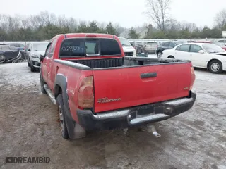 2008 Toyota Tacoma with VIN 5TEUU42N58Z544334, listed as a IAAI auction lot 41292284 with 150,305 mi miles. Bid and sale history available at carsss.com. Image 3.