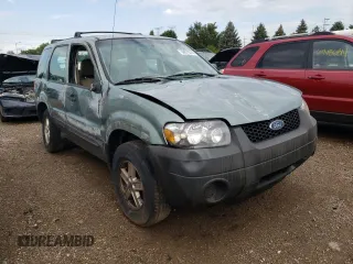2007 Ford Escape XLS with VIN 1FMCU02Z77KA83627, listed as a Copart auction lot 69670074 with 64,058 mi miles and Salvage Title. Bid and sale history available at carsss.com. Image 4.