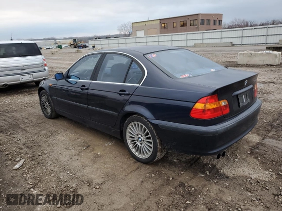 2003 BMW 3 Series 330xi with VIN WBAEW53473PG09534, listed as a Copart auction lot 86310584 with 203,453 mi miles and Clean Title. Bid and sale history available at carsss.com. Image 2.