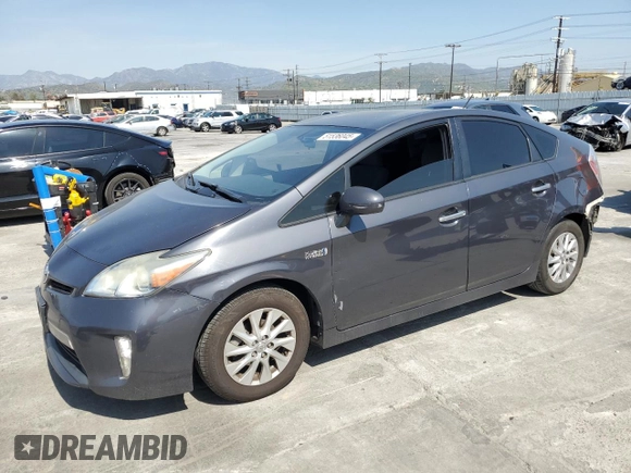 2014 Toyota Prius z VIN JTDKN3DP5E3061823, wystawiony jako Copart lot #51536045 z przebiegiem 231 036 mil mil oraz Szkoda całkowita • Salvage title. Historia ofert i sprzedaży dostępna na DreamBid. Obrazek 1.