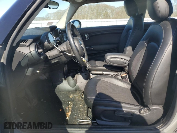 2018 MINI Hardtop Cooper with VIN WMWXP5C54J2G61440, listed as a Copart auction lot 54692875 with 63,703 mi miles and Clean title. Bid and sale history available at DreamBid. Image 7.